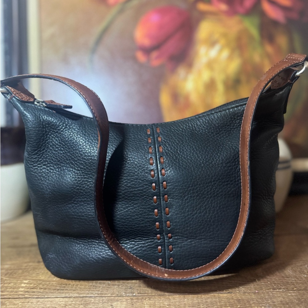 Fossil Black Leather Hobo Bag with Brown Accents #75802 - Picture 5 of 13